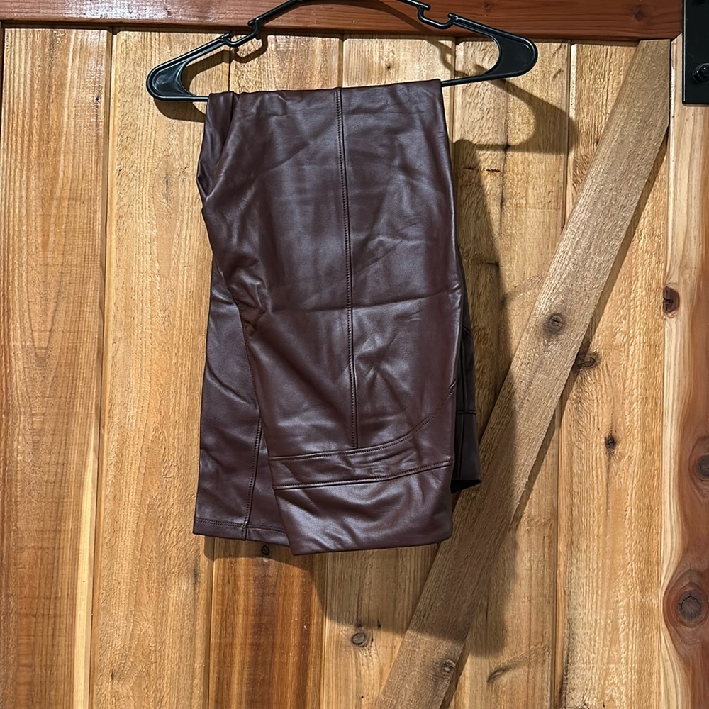 NWOT Rock & Republic faux leather stretch leggings